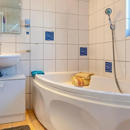 Stella Lilia Radolfzell am Bodensee